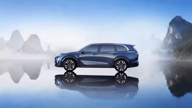 标配华为乾崑ADS 4 Pro 华境S明年上半年上市