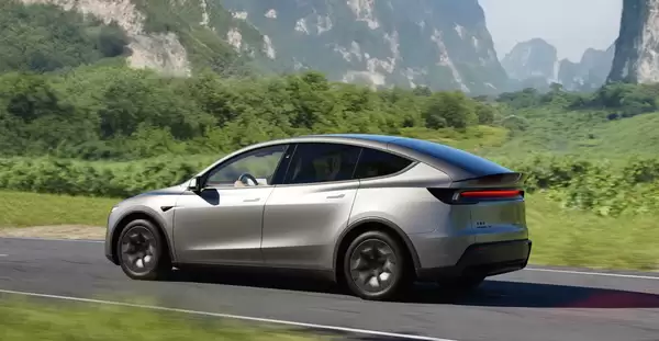 特斯拉将推Model Y L+:88kWh电池、CLTC续航超800公里