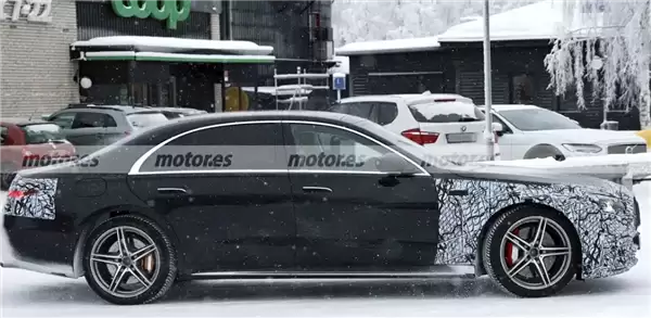 动力大改！新款奔驰AMG S 63谍照曝光：弃用插混 回归4.0T V8轻混