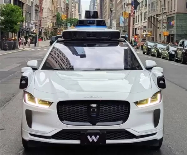 Waymo自动驾驶又惹祸了！小学附近撞伤儿童