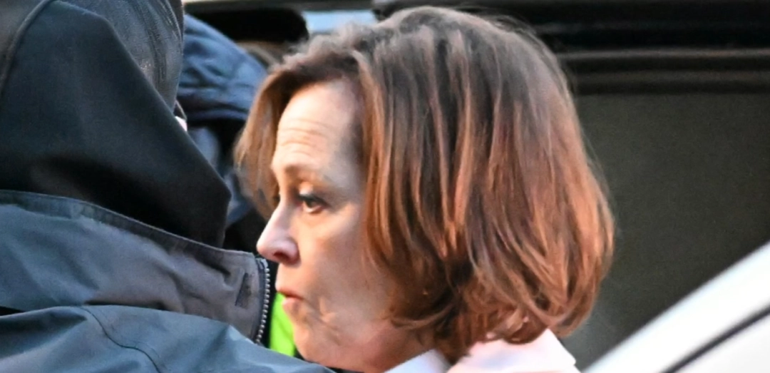 英国开拍《古墓丽影》电视剧拍摄现场曝光！