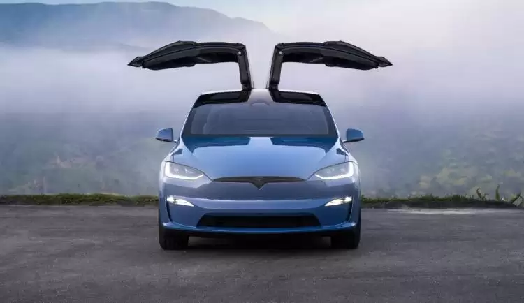 特斯拉官宣停产Model S/X，转向Optimus量产与FSD订阅制