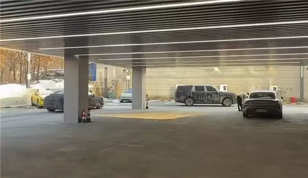 三款全新型车型被拍到 小米2026年要“下饺子”了