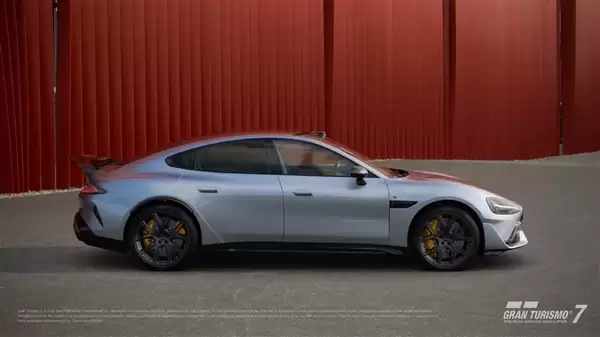 史上第一台中国车!小米SU7 Ultra正式上线《GT赛车7》 官方晒图 质感令人惊叹