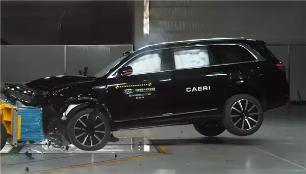 不让消费者当“小白鼠” 工信部新规将严控车企压缩开发周期