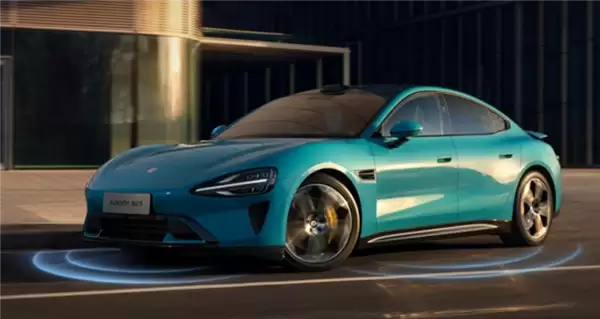 再也不想买美国车了！美国知名作家：我从里到外都爱上了SU7 Max