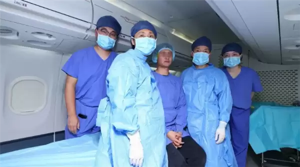 我国首架五官健康C909飞机医院获批并完成首例机上眼科手术