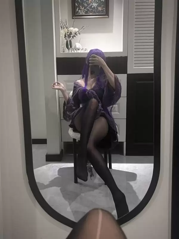 美女Coser被绅士画家肯定:让人心动了