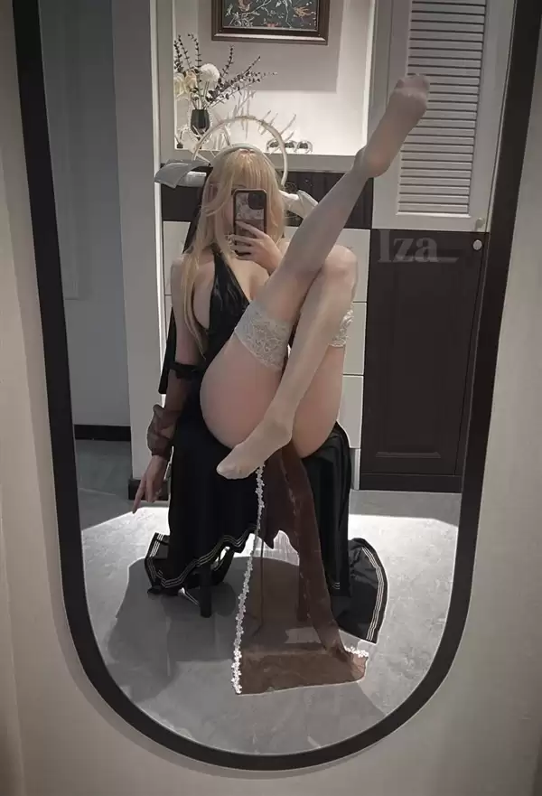 美女Coser被绅士画家肯定:让人心动了