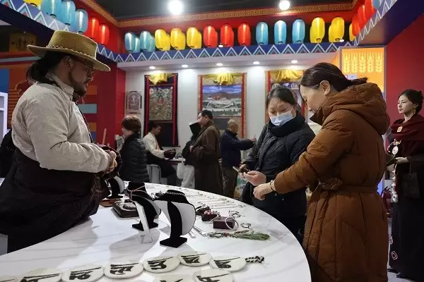 “香誉世界·羊名天下” 第三届若尔盖美食汇活动火热进行