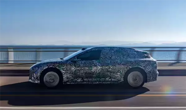 蔚来ET5 T迎来劲敌!阿维塔全新旅行车谍照曝光:预计采用贯穿式尾灯