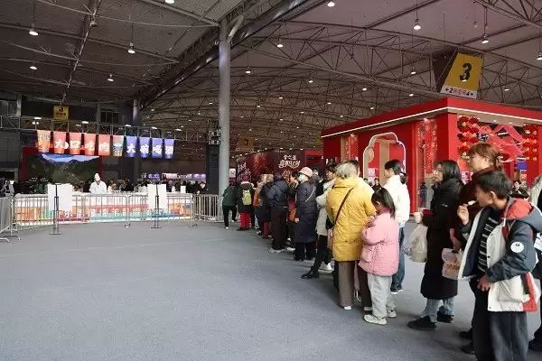 “香誉世界·羊名天下” 第三届若尔盖美食汇活动火热进行