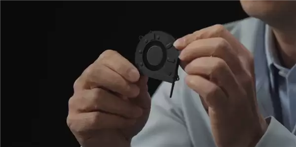 华为李小龙拆解MatePad Edge：揭秘28W电脑级性能释放关键