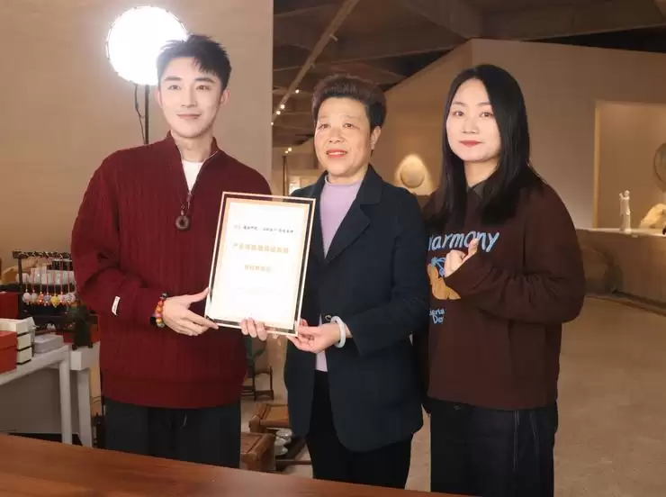 溯源百大优质产业带：淘宝国货严选让产业带生意在直播间爆发，在货架沉淀