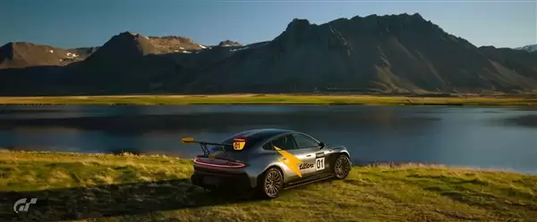 历史上第一台中国车!《GT7》里的小米SU7 Ultra长这个样子 雷军:确实很帅