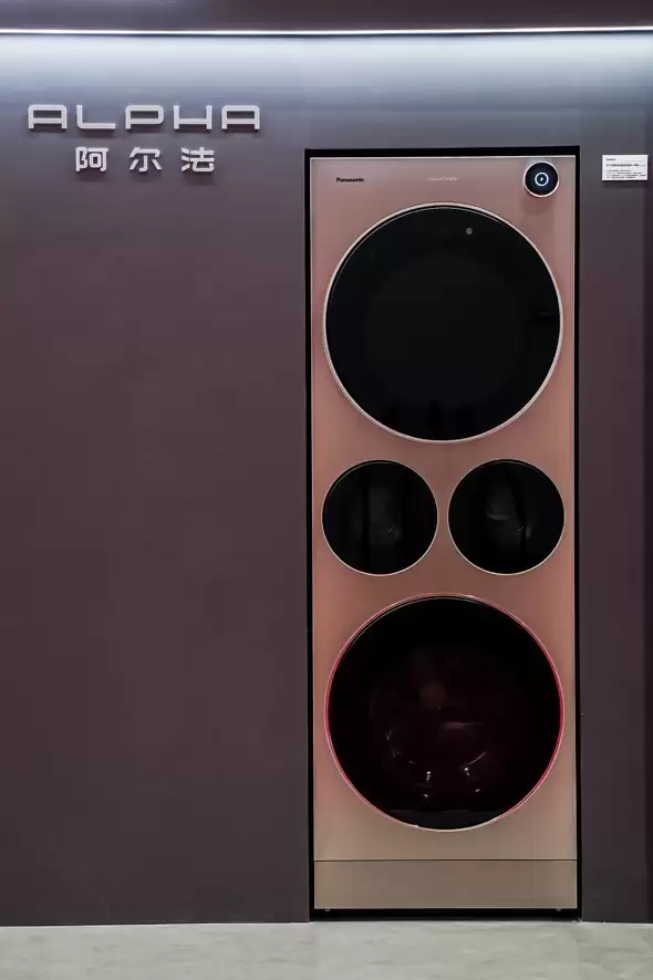 松下八赴进博交出亮眼成绩单:荣膺百佳展商亚军等多重奖项