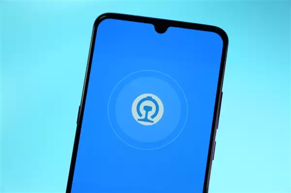 12306回应用前任身份证订票再取消 伤敌为零、自损八百