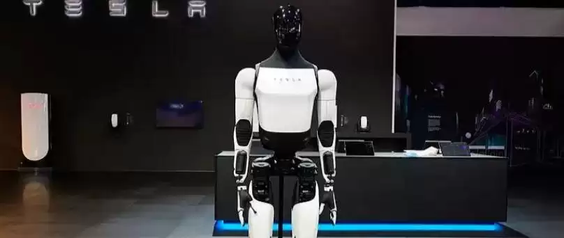 马斯克官宣Optimus 3一季度首发，微美全息AI+具身智能开启全球科技新角逐