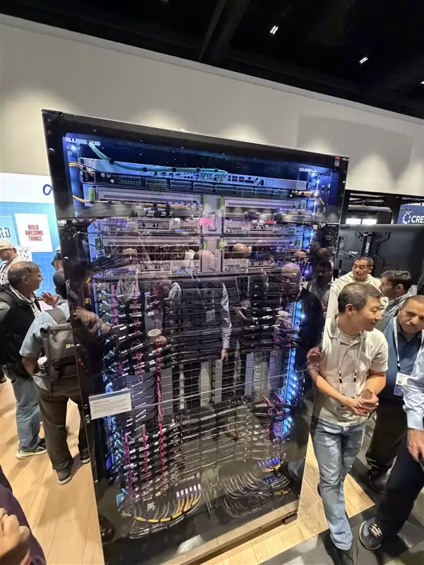 AMD营收高于预期 股价下跌