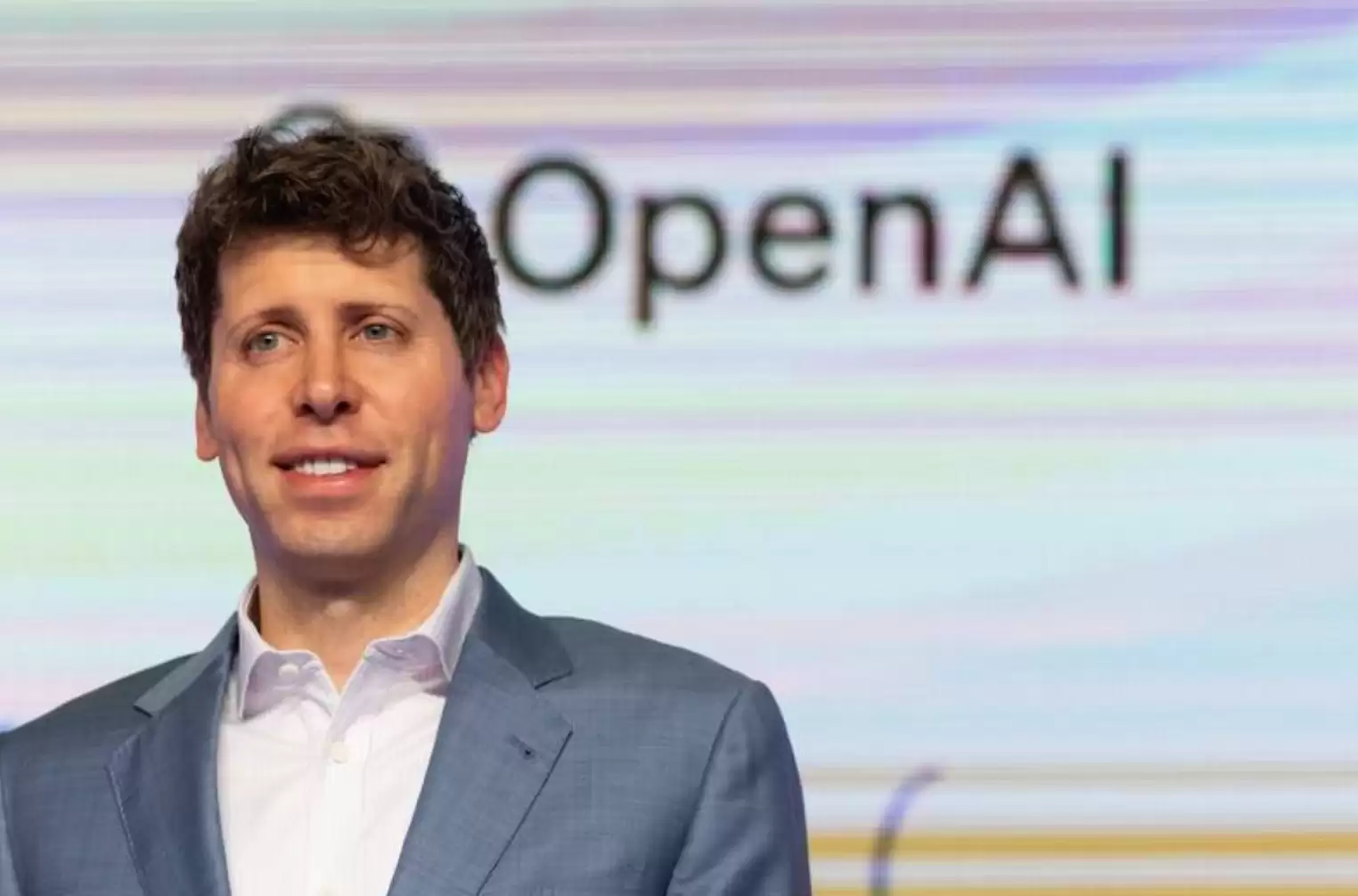 被AI对手暗讽给ChatGPT加广告 奥特曼回应:咱不是一个量级