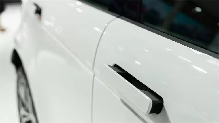 我国汽车禁止使用全隐藏式车门把手，明年初实施