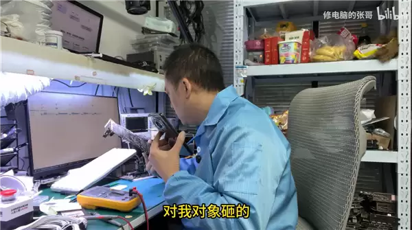 女友生气怒砸RTX 3080 Ti！PCB严重变形弯曲：搬板成功复活