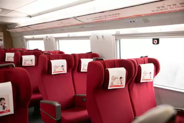 蚂蚁阿福高铁春运文案刷屏!网友:人还没到家先被暖到了