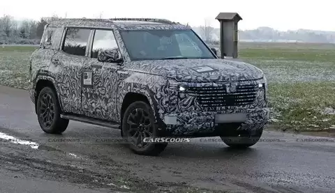 全新三菱帕杰罗路试曝光：2026年发布，纯自主硬派越野SUV