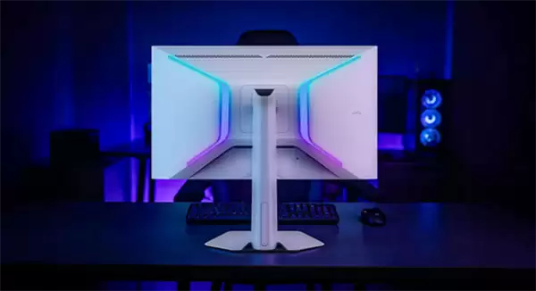 雷鸟新款27英寸显示器首发2999元：4K 160Hz/FHD 320Hz双模式切换