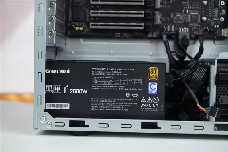 4张96GB显存暴力输出!英特尔锐炫Pro B60和长城世恒X-AIGC工作站评测:可满足千人同时在线聊天