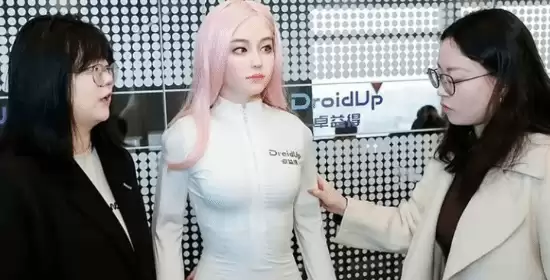 真的能娶机器人老婆了！国内科技公司开发出仿生机器人