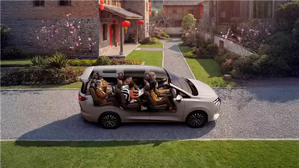 五菱造的亲民MPV卖爆了!星云730上市80天销量破2.6万台