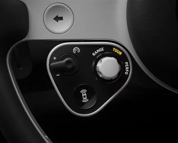 法拉利苹果风内饰