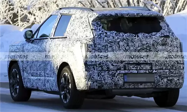 有望2026下半年亮相!新款现代途胜谍照曝光:方盒造型+折角日行灯