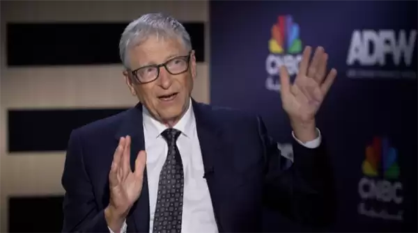 为何与爱泼斯坦交往!比尔盖茨透露:他认识很多富豪 可为全球健康事业募资