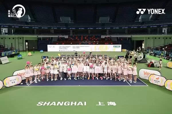 网球人口增长背后的“新变量”:智能发球机正成为球员的“第二教练”