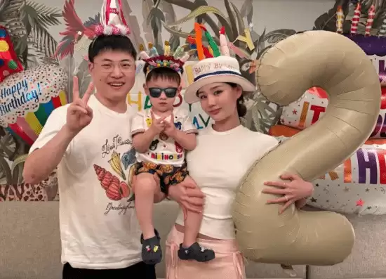 Uzi坚决反对儿子直播露面!怕被网络黑子P成鬼图