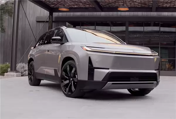 丰田头铁！在美国逆势推出纯电汉兰达：续航500km