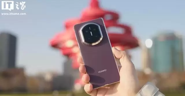 消息:OPPO、vivo等今年均有横向大折叠屏新机