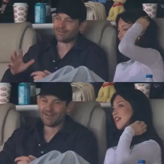 蜘蛛侠也爱超模?50岁托比·马奎尔携手20岁女伴引争议