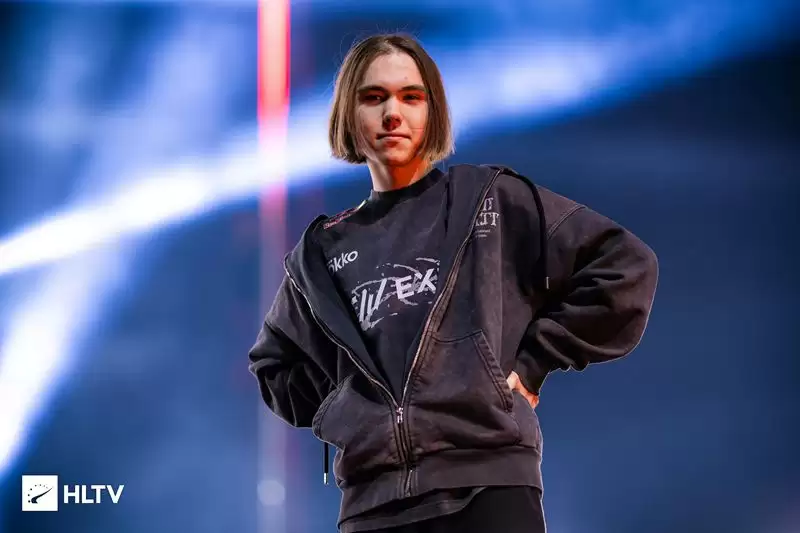 donk:对待季军赛的心态和决赛不一样,总之已经拿不到冠军了 donk:对待季军赛的心态和决赛不一样,总之已经拿不到冠军了