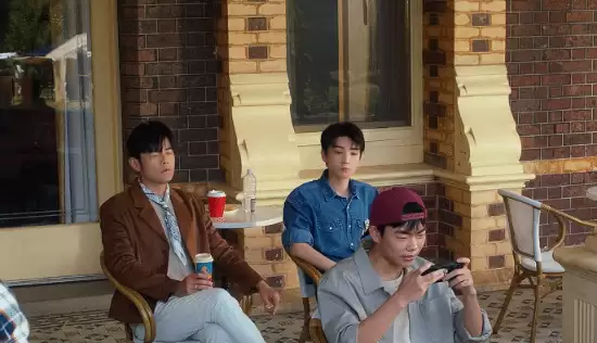 周杰伦×王俊凯英雄联盟手游联动：音乐主题皮肤上线，共叙青春告白