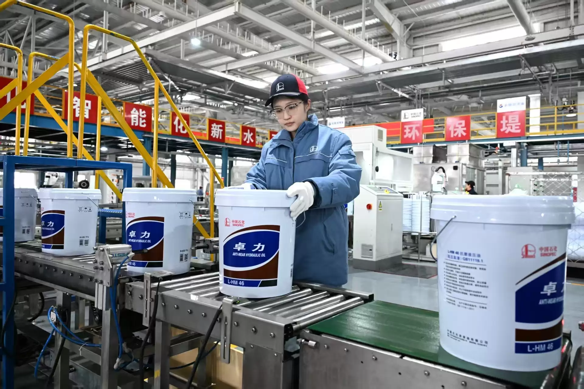 高端润滑油的智造密码