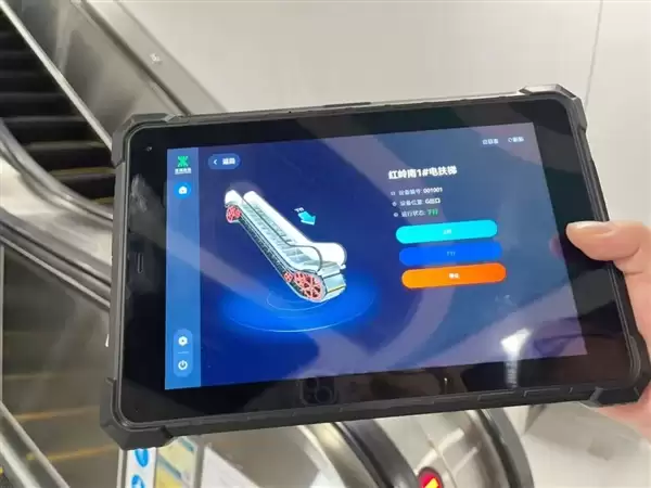 全国首个鸿蒙智慧车站试点落地深圳!支持星闪无感过闸技术