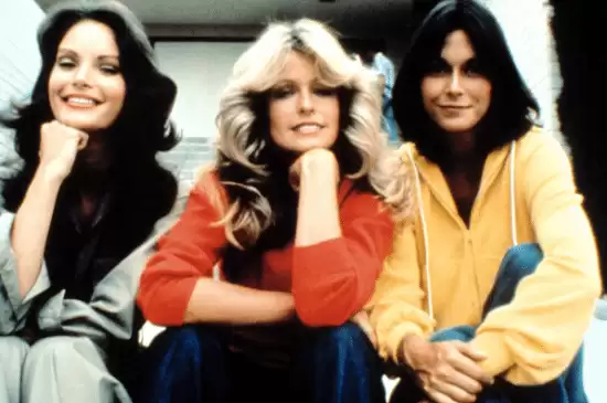 索尼重启霹雳娇娃电影系列，七年之后再启女性特工IP