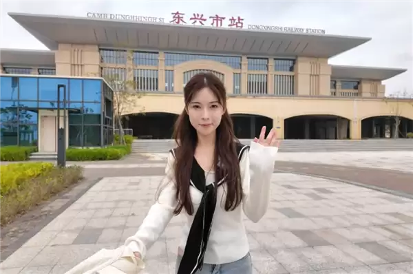 上午在广州 下午在越南:留学生的钢铁归家记