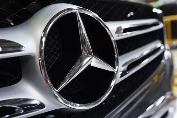 2025年销量、业绩双暴跌!奔驰中国首位中国籍CEO段建军离任