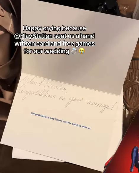 羡慕！新人结婚邀请索尼 结果索尼真随礼了