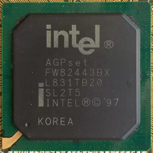 传奇落幕!Linux 7.0内核正式弃用Intel 440BX芯片组