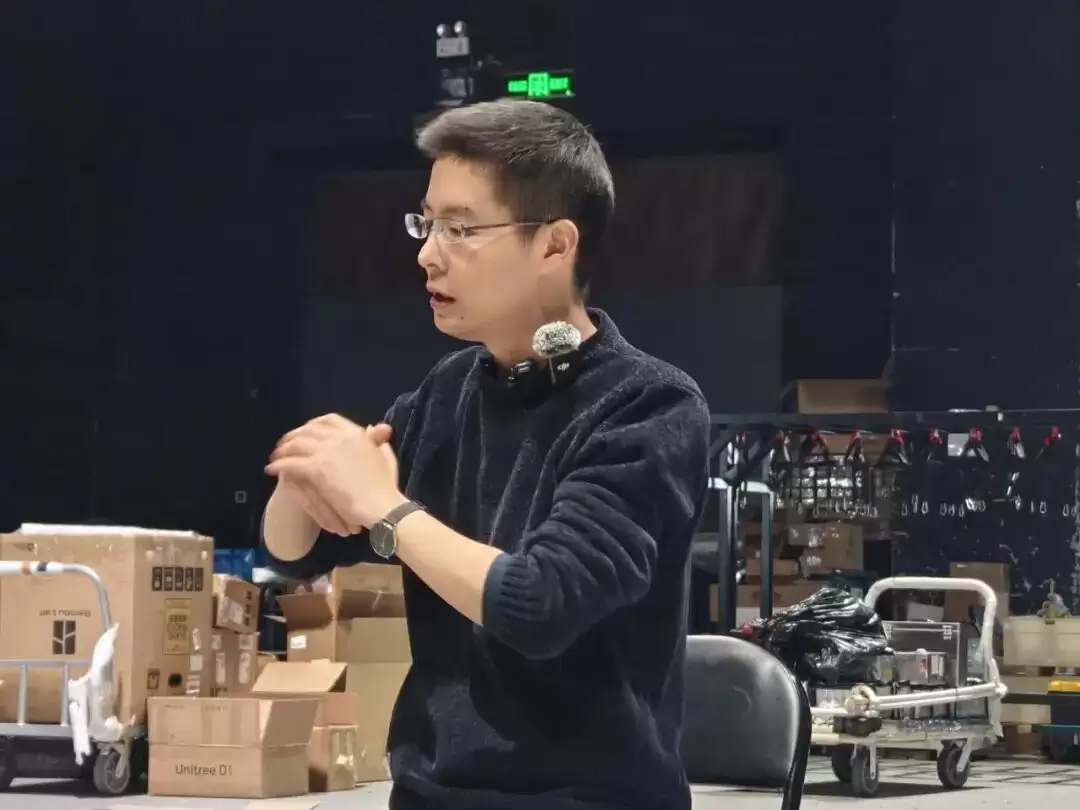 对话王兴兴:搜遍全世界武术招式,宇树如何超越宇树